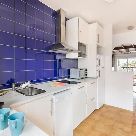 Puerto Latino I * Islote la Galera